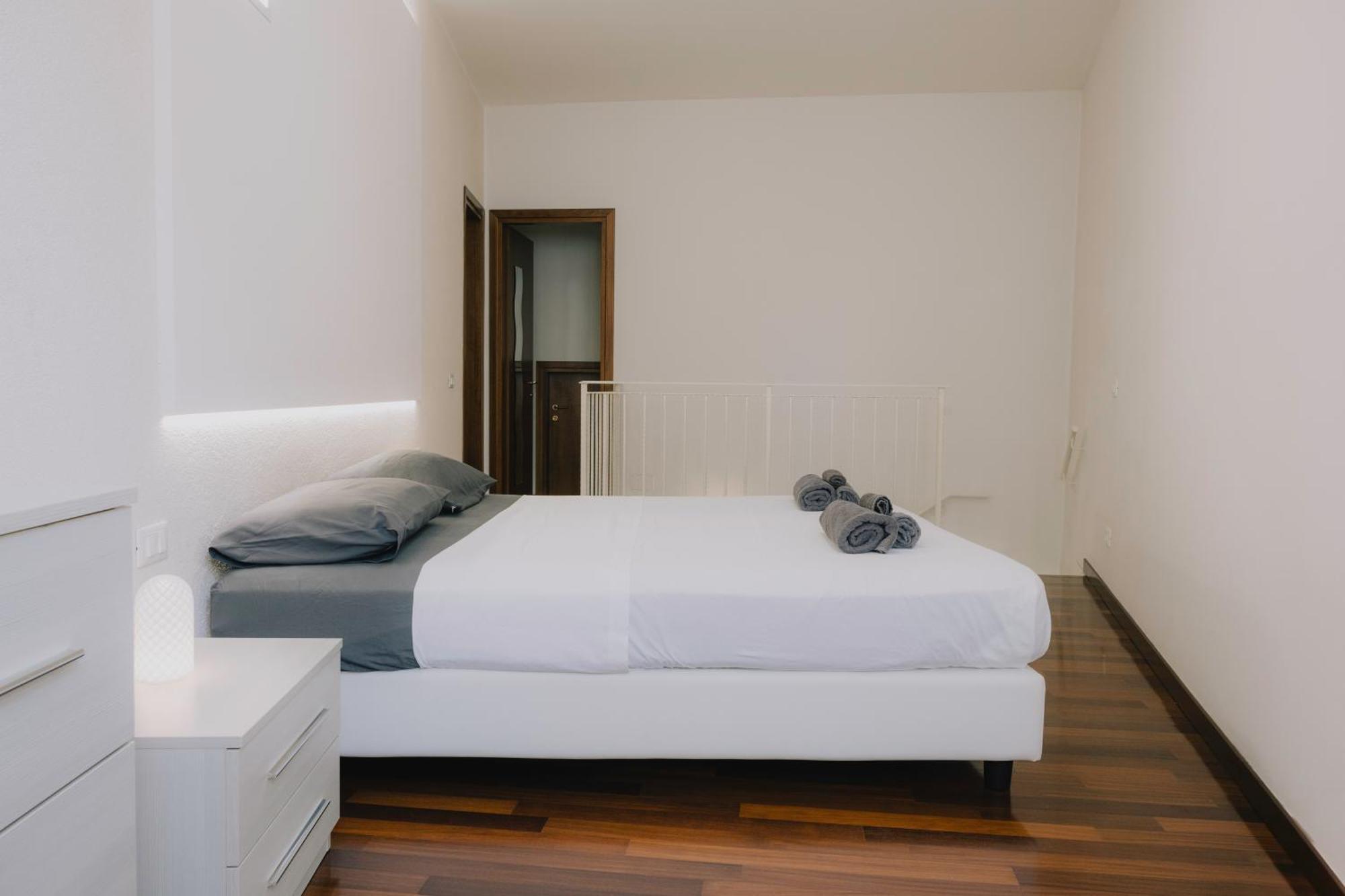 Cavour Luxury Apartments Верона Екстер'єр фото